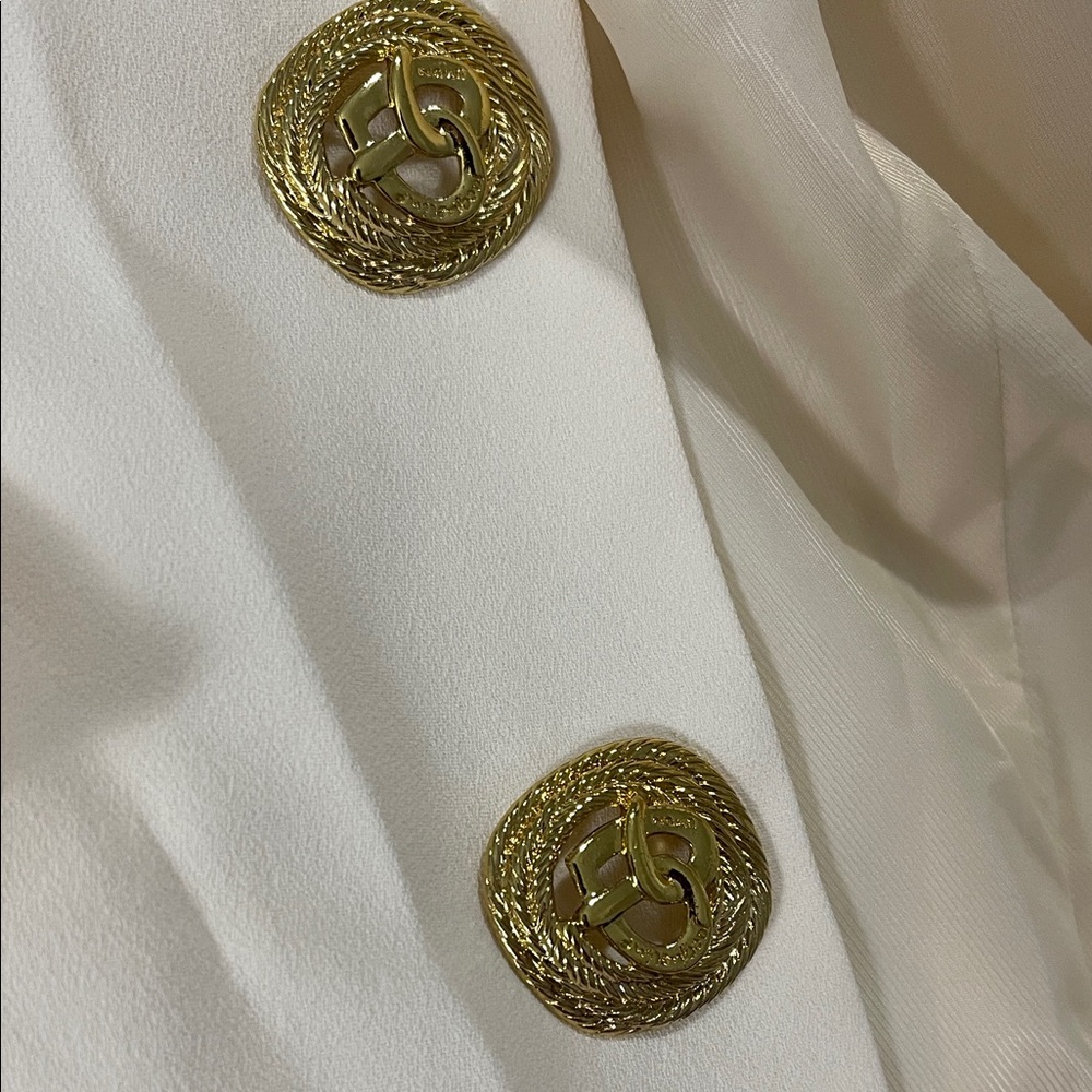 Luxury old money brand NEW Cream Long Jacket - Picture 7 of 7